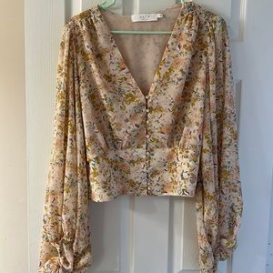 Astr Cropped Floral Top